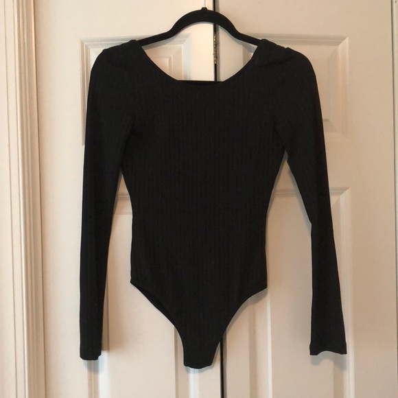 Low back black body suit - Picture 1 of 4
